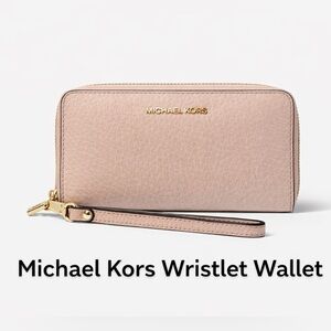 Michael Kors Blush Leather Wristlet
